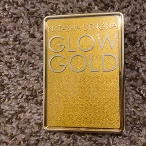 Natasha denona highlighter